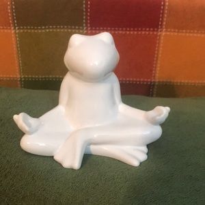 Porcelain Meditation Frog Figurine Statue